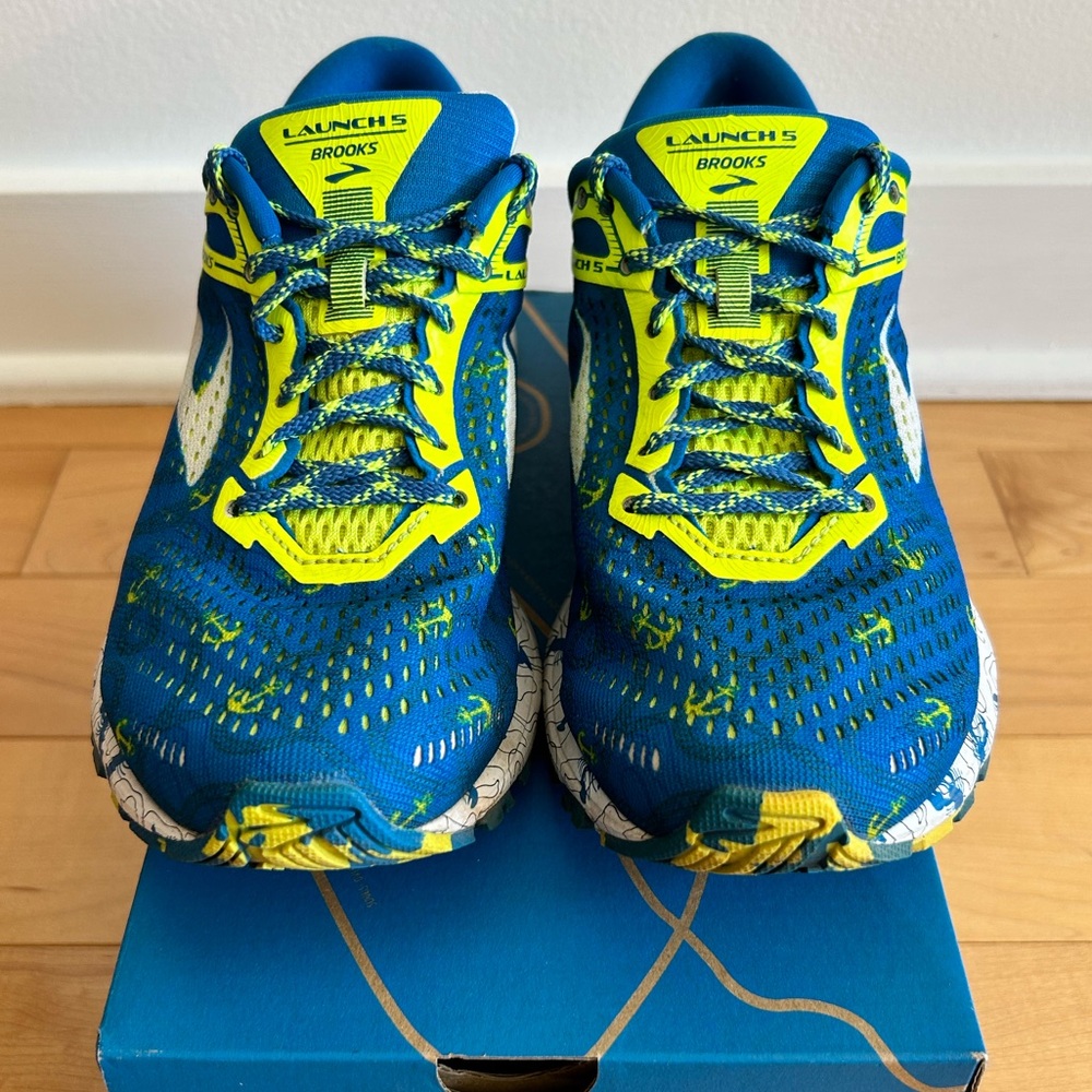 Brooks Launch 5 Blue and Yellow Athletic Shoes